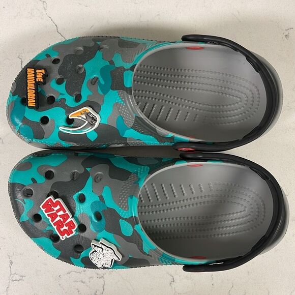 Disney Parks Star Wars Green Camo The Mandalorian Crocs Clogs Men Size 5  Unisex main image 12